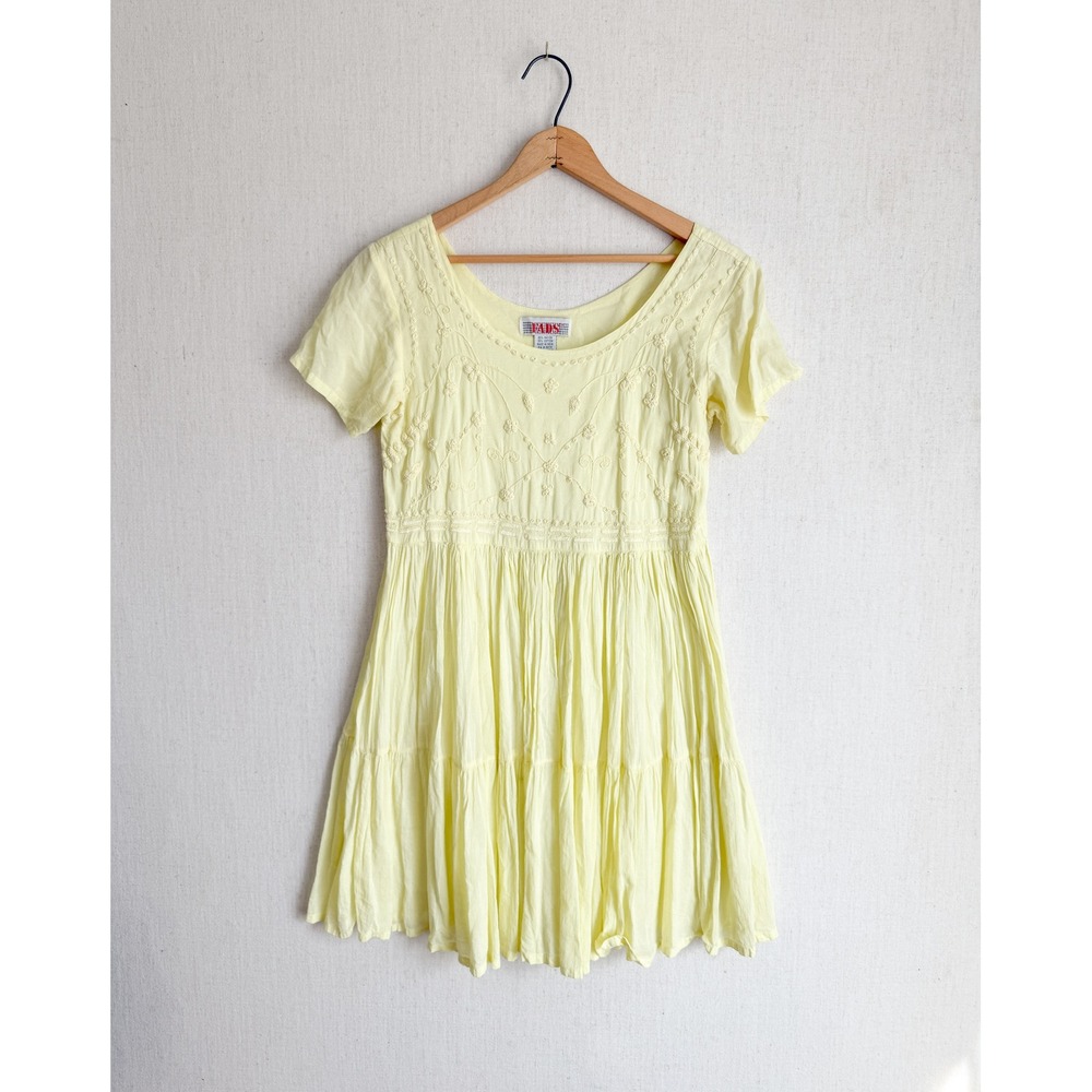Fads Vintage Yellow Embroidered Babydoll Mini Dress Petite Small Short Sleeve